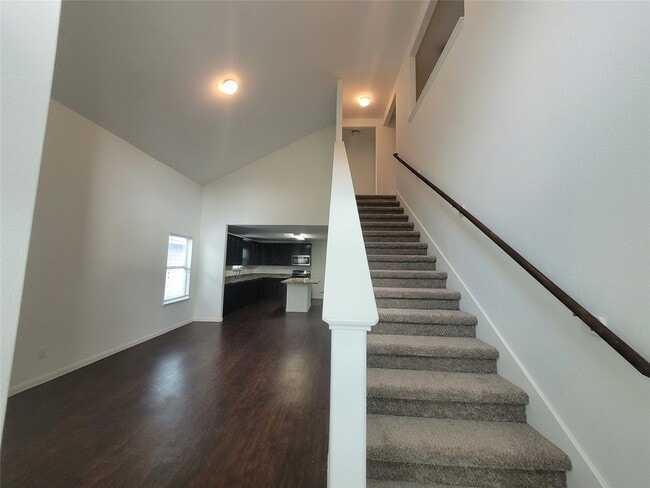 Building Photo - 13911 Cypress Meadows Dr
