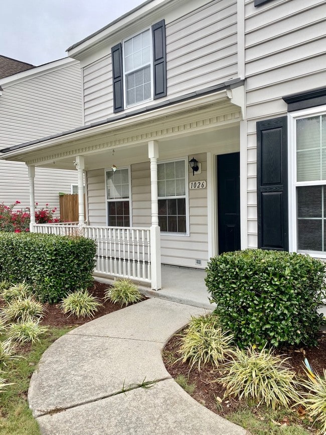 Building Photo - Beautiful Home in Battlefield Commons!!