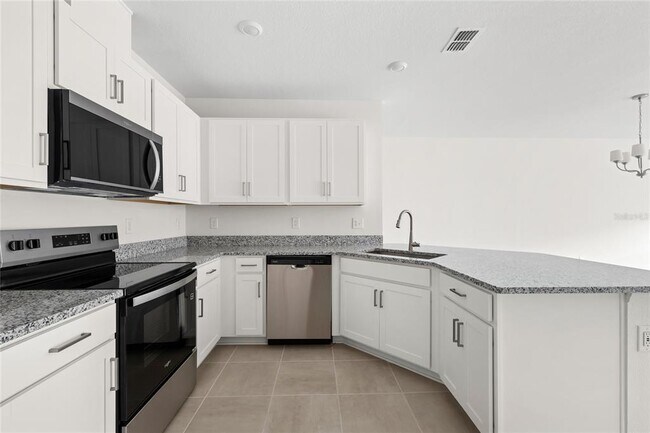 Foto del edificio - 2804 Moonshadow Ct