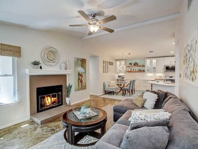 Foto del edificio - 12909 Modena Trail