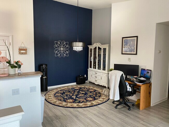 Foto del edificio - 1535 Monterey Rd