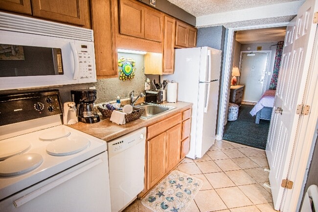 Photo - 2500 N Ocean Blvd (Myrtle Beach, SC) House