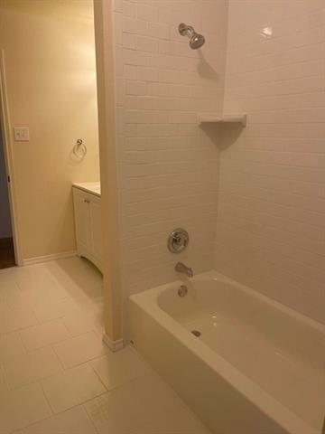 Building Photo - 8604 Stetson Dr