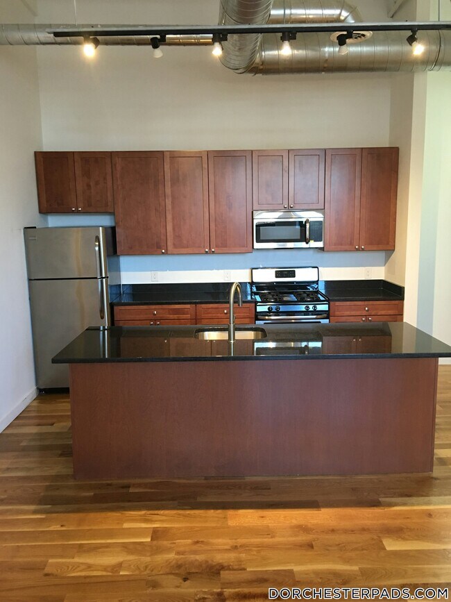 Foto del edificio - 600 Columbia Rd