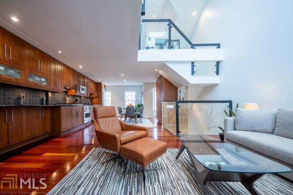 Foto principal - 166 5th St NE