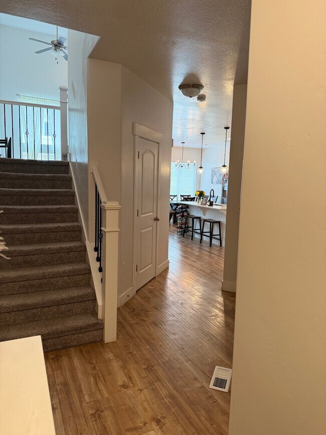 Foto del edificio - 14518 Juniper Shade Dr