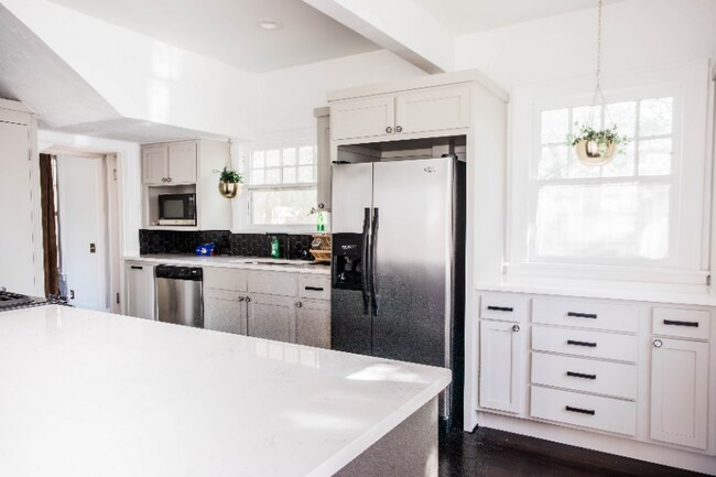 Foto del edificio - 1328 NW 20th St