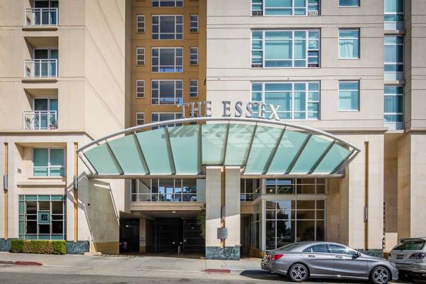 Photo - 1 Lakeside Dr (Oakland, CA)