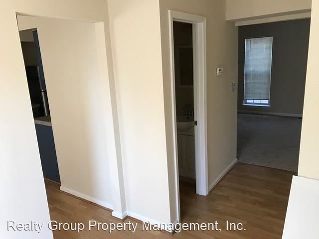 Building Photo - 3 br, 2.5 bath House - 12955 PICKERING DRIVE