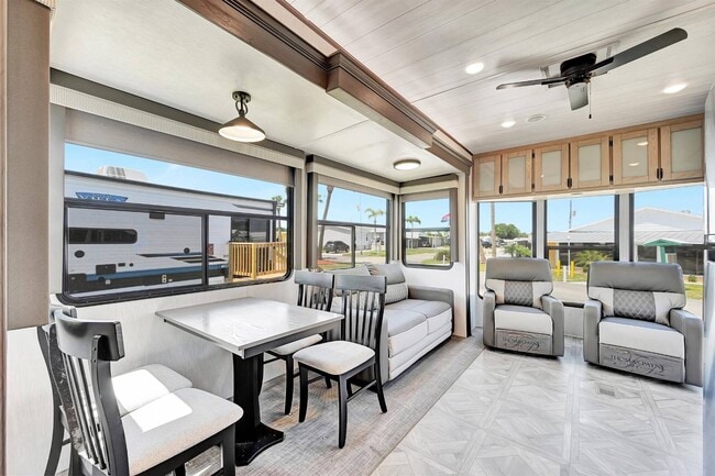 Building Photo - 1200 US Hwy 27 N