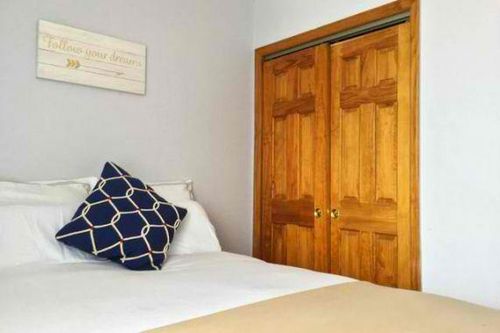 Foto del edificio - 641 10th Ave