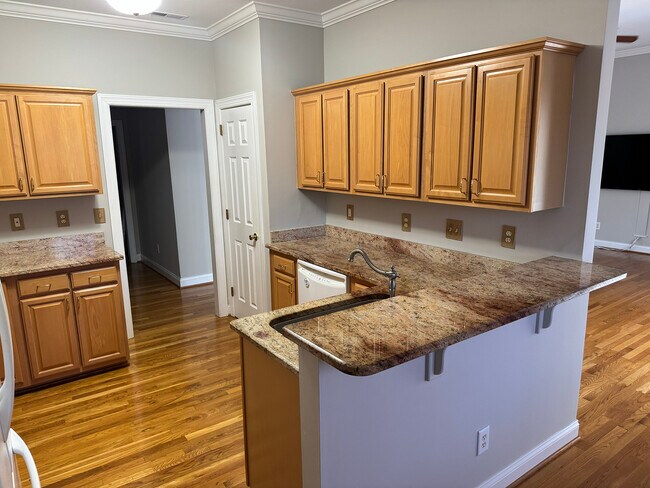 Foto del edificio - 8405 Fiddlestick Way