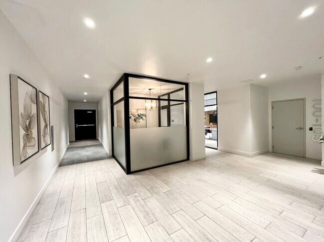 Foto del edificio - 1085 103rd Ave NE