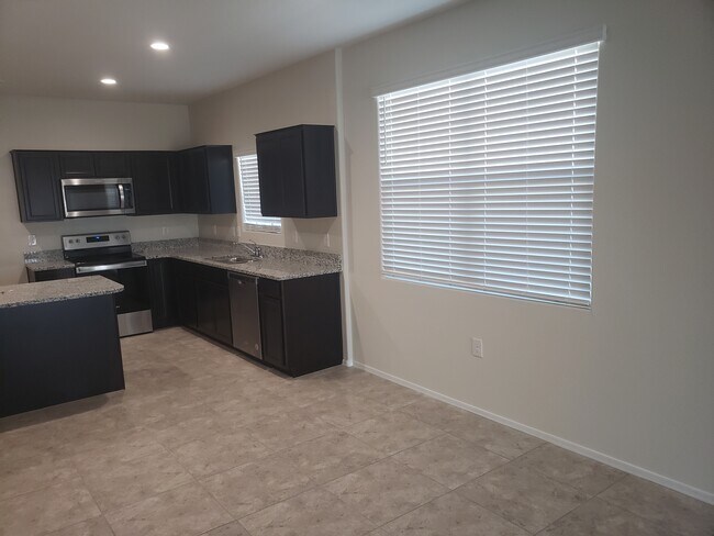 Kitchen - 18874 W Jefferson St