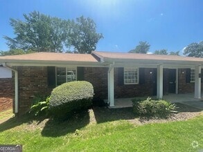 Building Photo - 140 Mt Zion Rd SE
