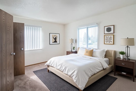 Building Photo - Van Horne Estates Apartments
