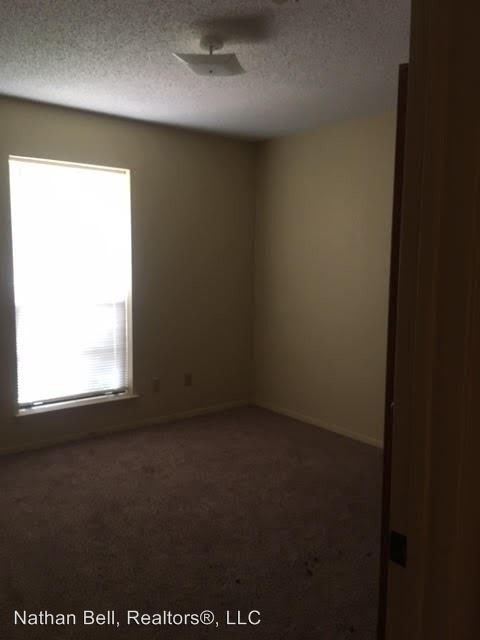 Building Photo - 2 br, 1 bath House - 1435 27th St NE