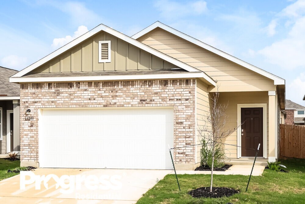 13703 Summer Light, Saint Hedwig, TX 78152 House for Rent in Saint