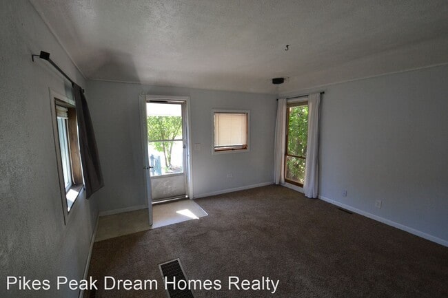 Building Photo - 1 br, 1 bath House - 212 South 11th Street