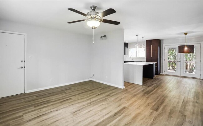 Foto del edificio - 4266 Roswell Rd NE