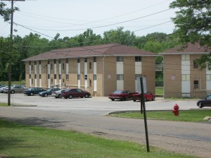 Building Photo - 2125 Camelot Dr
