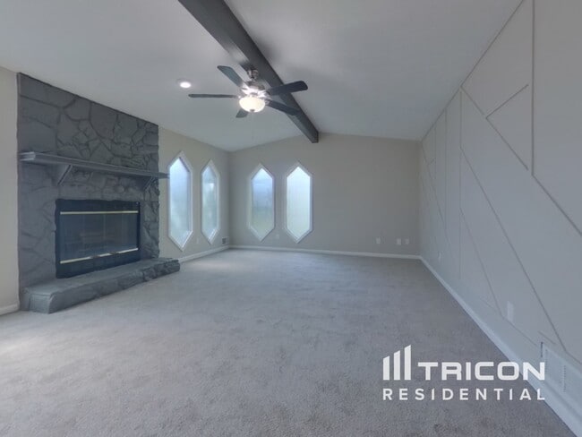 Building Photo - 480 Hunters Glen Ct