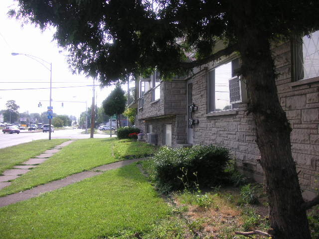 Building Photo - 3332 Roosevelt Blvd