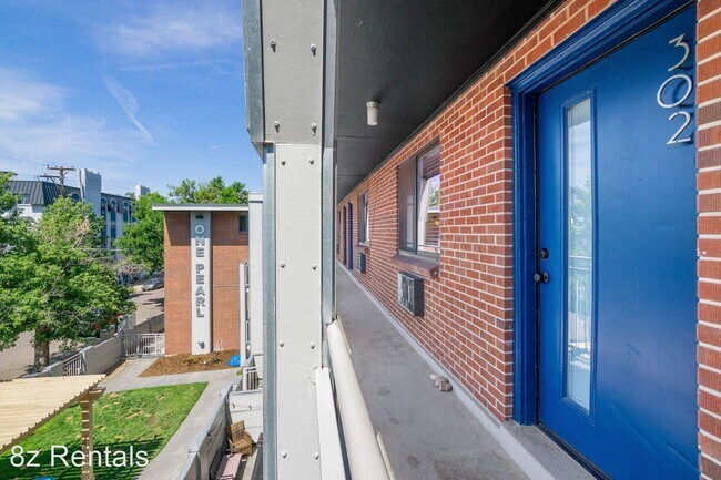 Building Photo - 2 br, 1 bath House - 1 N Pearl St #302
