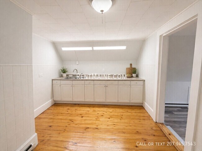 Foto del edificio - 61-63 Pearl St. Apt.-3
