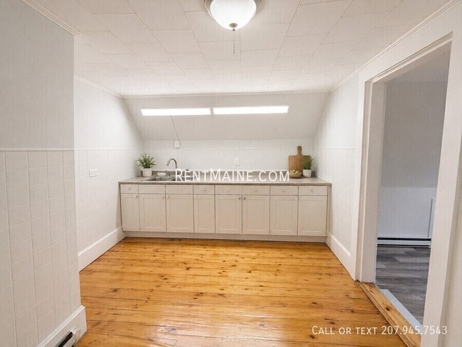 Building Photo - 61-63 Pearl St. Apt.