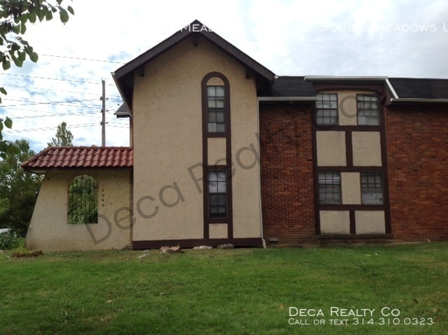 Primary Photo - 2 Bedroom Apartment