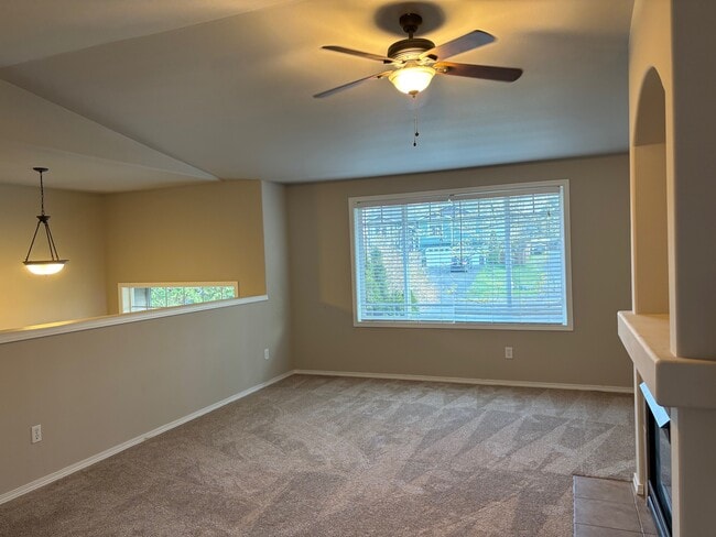 Building Photo - 2811 162nd St E