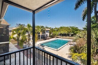 Building Photo - 1560 Colonial Blvd