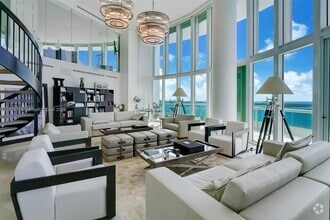 Building Photo - 1643 Brickell Ave
