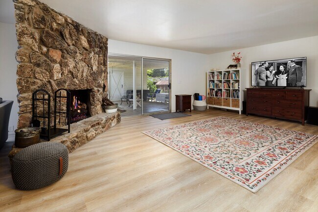 Building Photo - Discover Your Dream Sanctuary at Braemar Ranch, Yankee Farm!