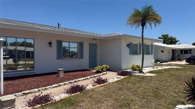Foto del edificio - 339 Pine Tree Rd