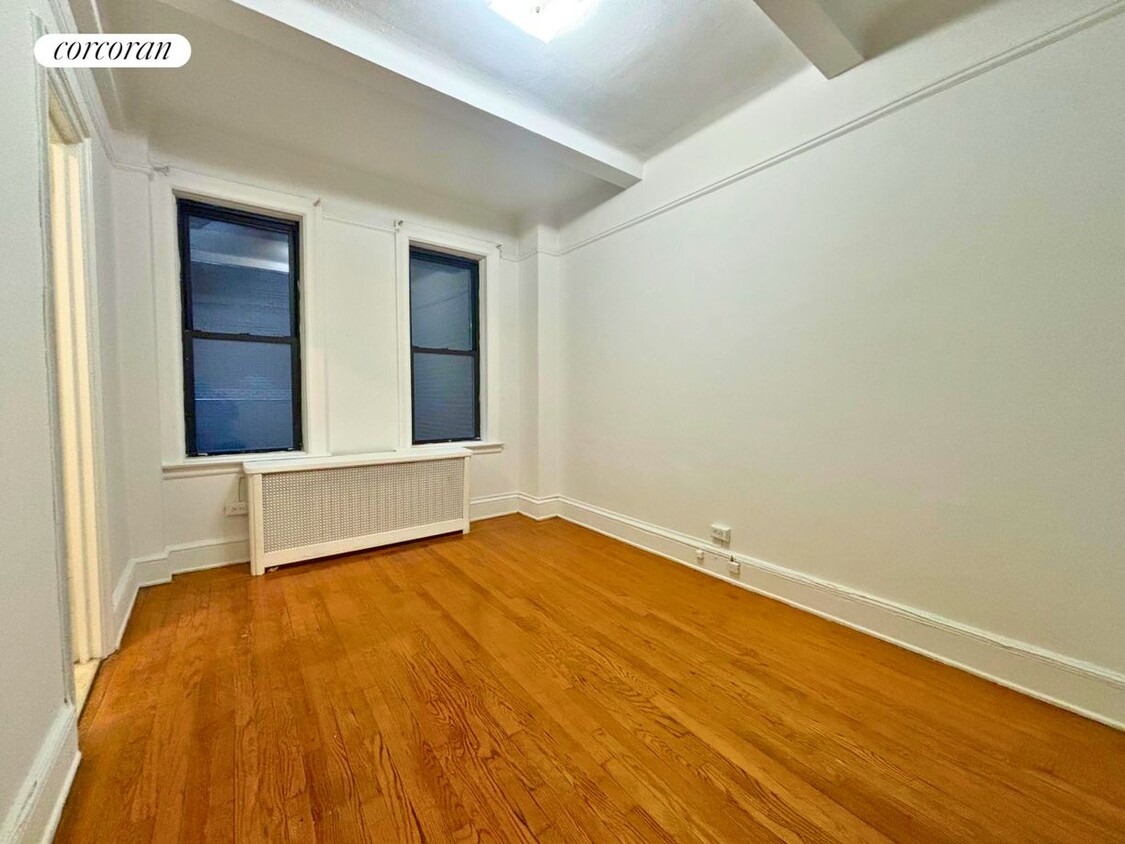 Foto principal - 155 E 52nd St