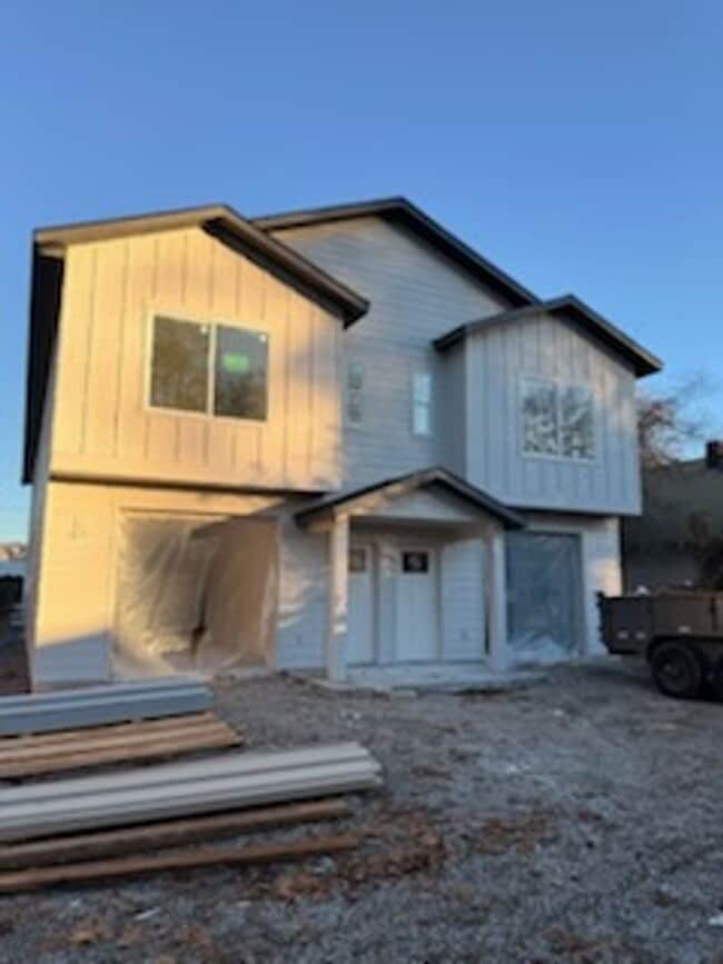 Building Photo - 1138 N 7th St