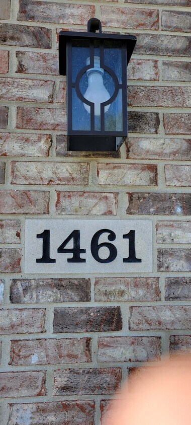 Building Photo - 1461 Truman Dr