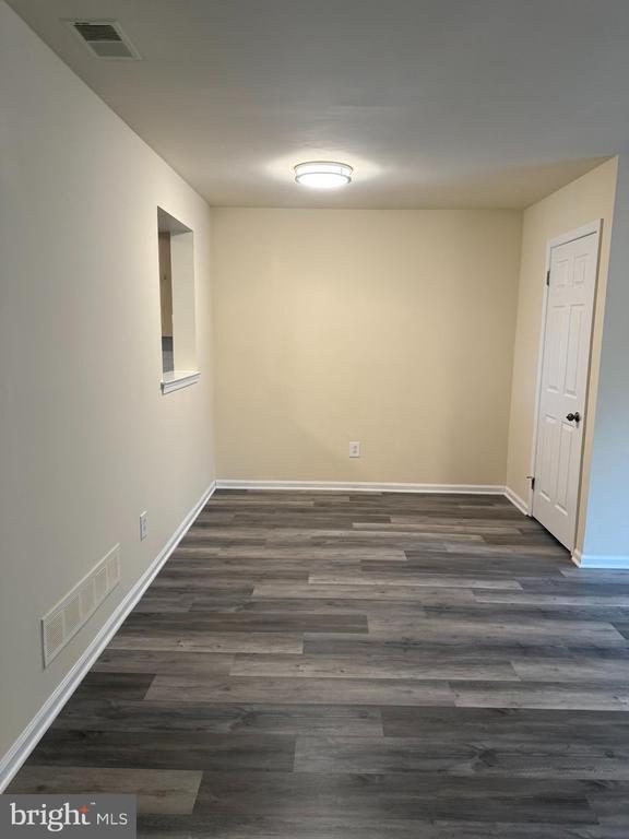Foto del edificio - 309 Kidwelly Ct