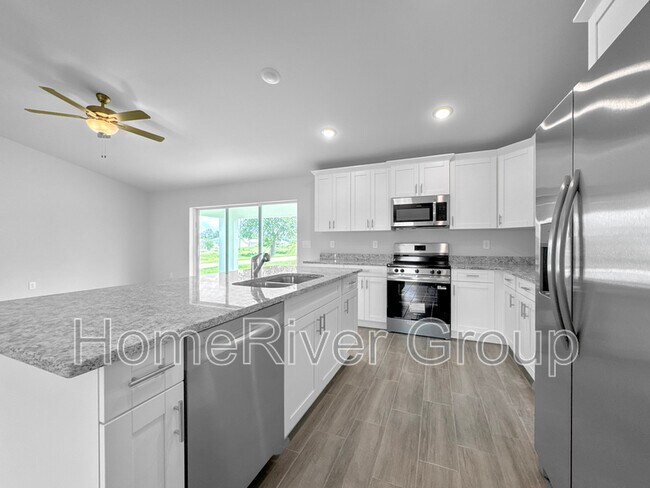 Building Photo - 2618 10th St SW