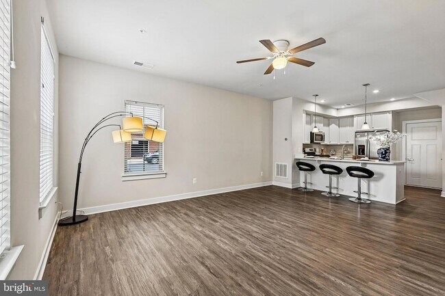 Foto del edificio - 24745 Monk Meadows Terrace