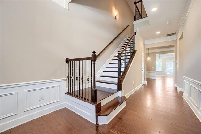 Foto del edificio - 2464 Norwood Dr SE