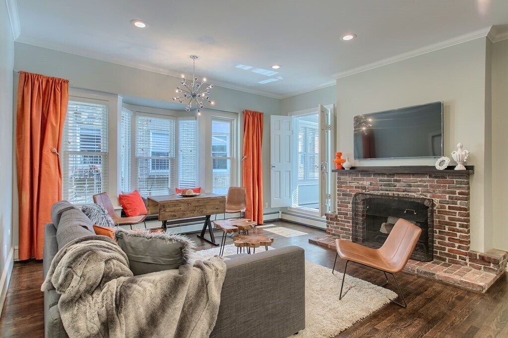 Foto principal - 1577 Beacon St