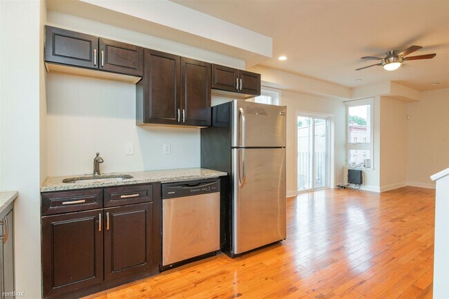 Building Photo - 5 br, 5 bath Duplex - 2114 N 17th St Unit 102