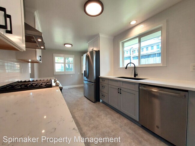 Building Photo - 3 br, 1.5 bath House - 4841 N 7th Street