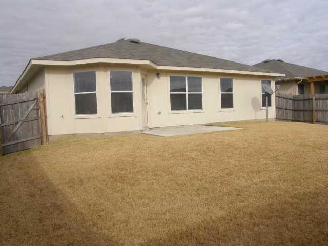 Building Photo - 12817 Wedding Dr