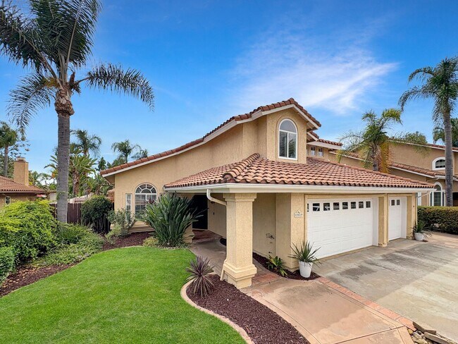 Foto del edificio - Elegant Poway Home with High Ceilings, Poo...