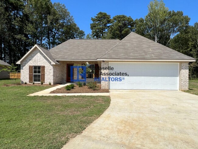 Foto del edificio - 4 Bed/2 Bath Home in Pearl in Silver Ridge