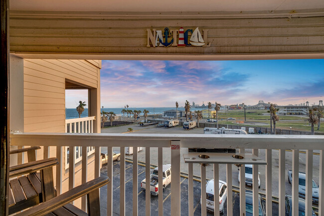 Building Photo - 3938 Surfside Blvd